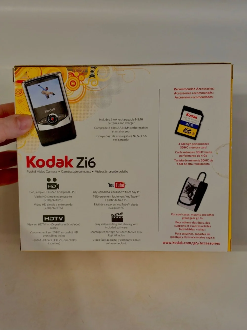 Kodak Zi6 Pocket Video Camcorder Camera HD Retro Tech Red - New, Open Box